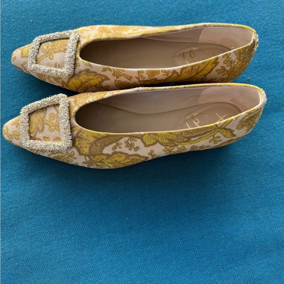 Sam Edelman Gold Floral Loafers - Picture 5 of 10